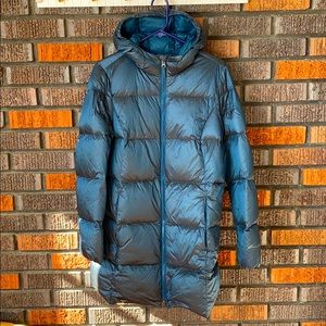 Eddie Bauer 550 puff coat